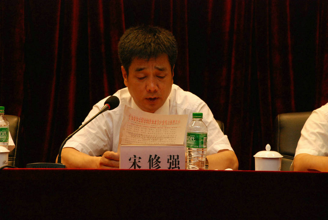 點(diǎn)擊瀏覽下一頁